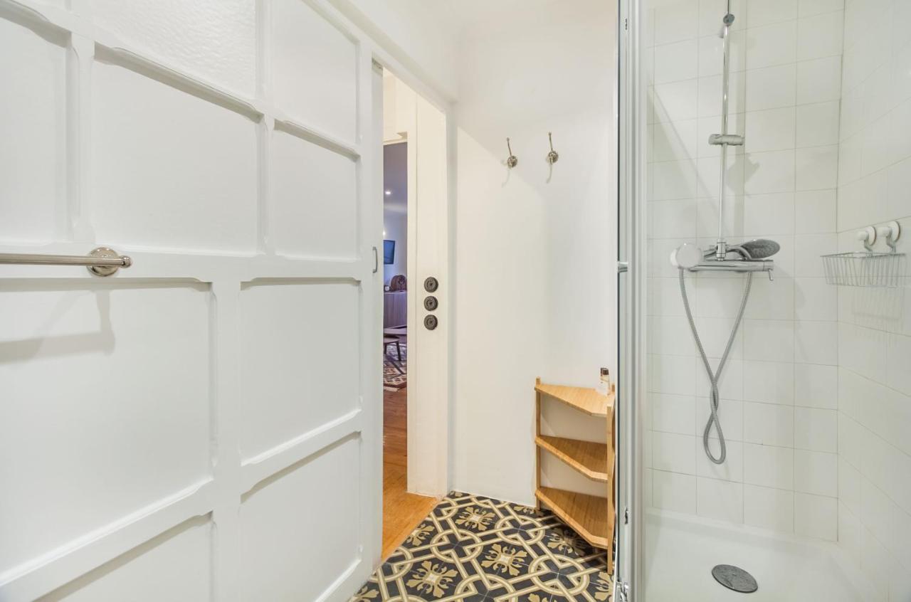 Apartment Unique And Stylish Flat In Historic